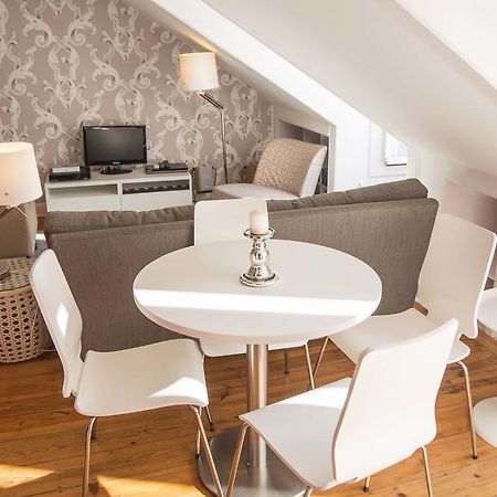 Flh Chiado Terrace Flat Apartment Lisbon Exterior photo