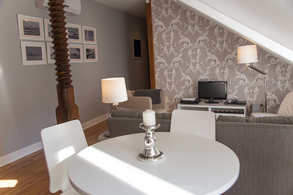 Flh Chiado Terrace Flat Apartment Lisbon Exterior photo